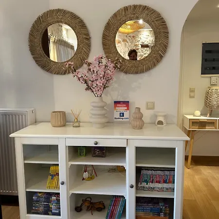 Iguana Villa Kalamákion